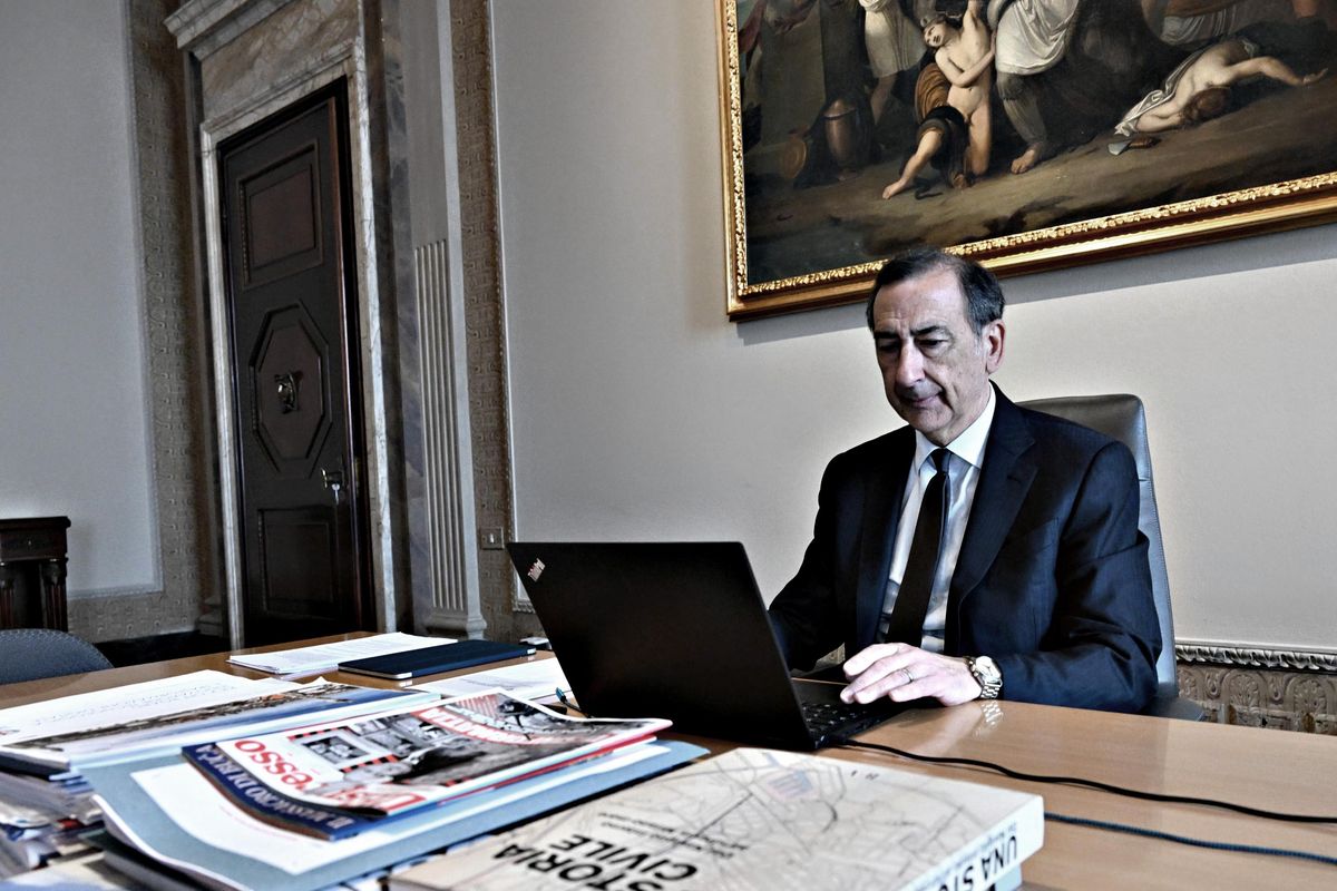 Sala chiude gli asili nido e poi invoca più immigrati per compensare la denatalità