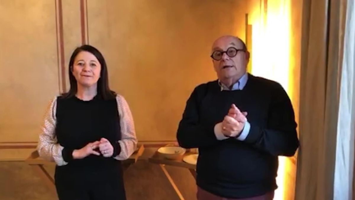 Le pillole di galateo di Petra e Carlo: viaggio nelle ceramiche italiane