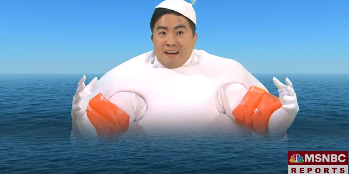 Saturday Night Live's Bowen Yang as the Chinese spy balloon in an SNL sketch