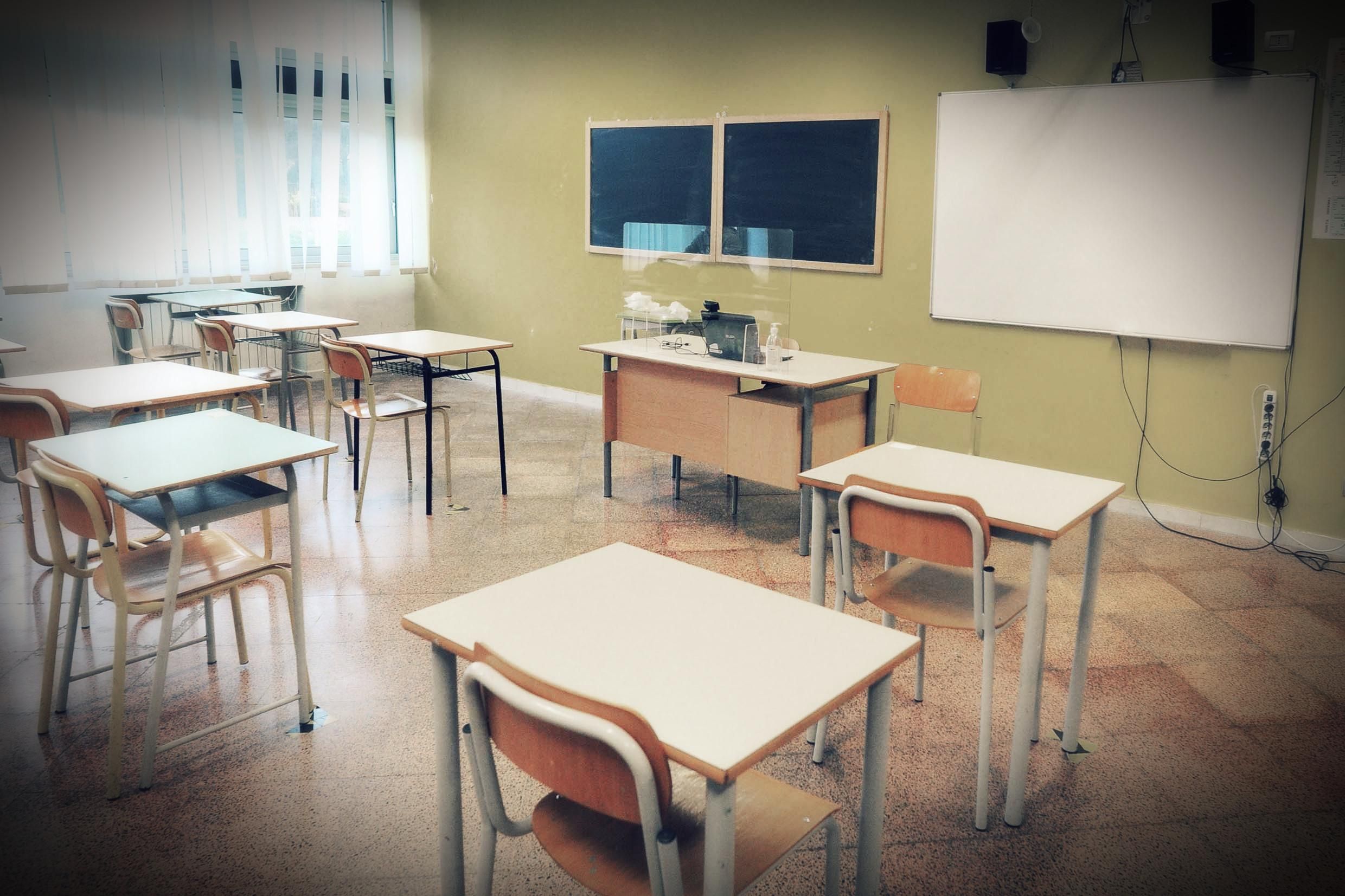 Chiudere le scuole è stato inutile. Adesso lo dice anche Bankitalia