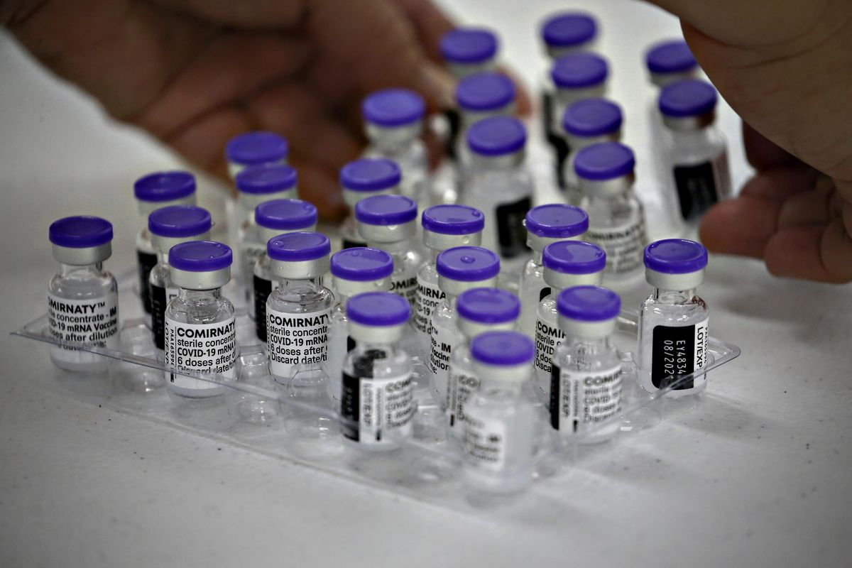 Quello di Pfizer è un vero vaccino? Un testo dell’Aifa riapre la questione