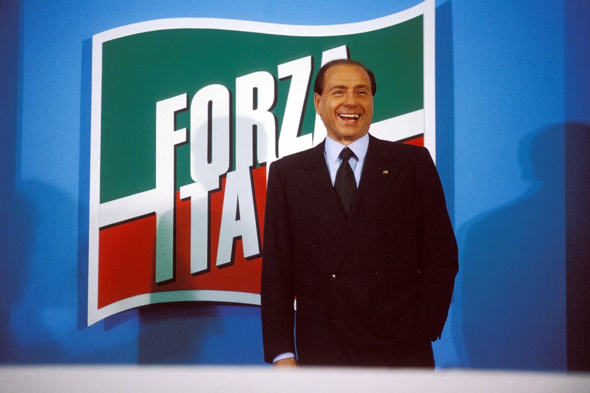 «L’Italia è il Paese che amo»: 29 anni fa Berlusconi «scendeva in campo»