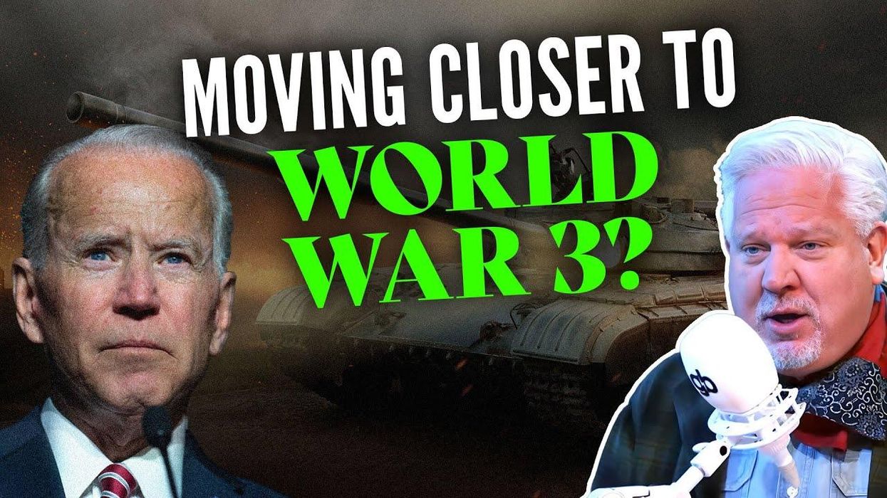 Biden sends Ukraine TANKS. Does he WANT war with Russia?