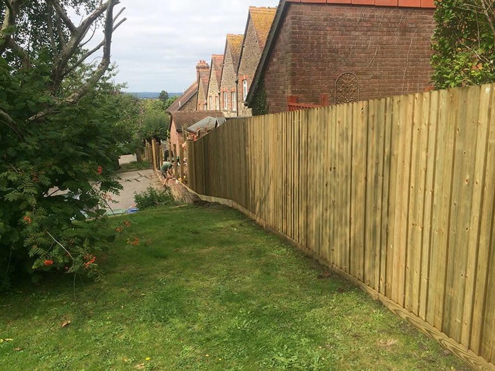 A Comprehensive Guide to Buy Fence Panels Their Advantages and Disadvantages