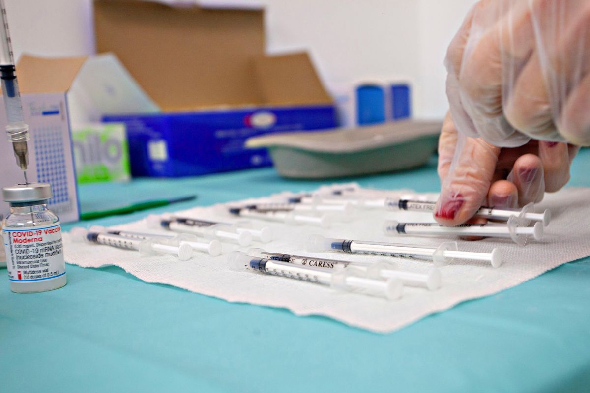 Danni da vaccino, primi risarcimenti