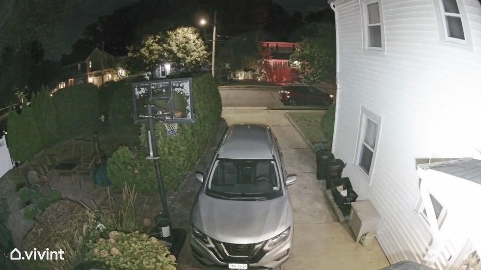 a photo from Vivint Spotlight Pro camera after adjusting camera angle