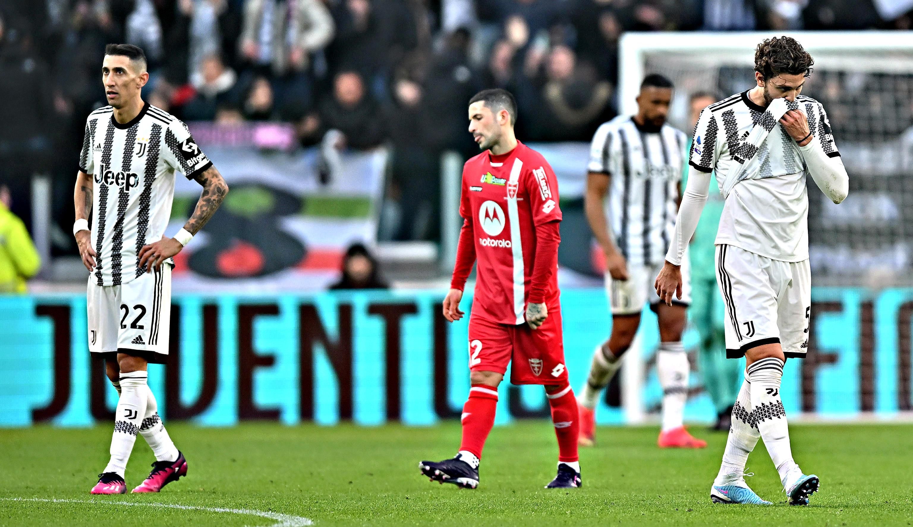 «Fatture corrette con la penna». La Juve adesso lotta per restare in A