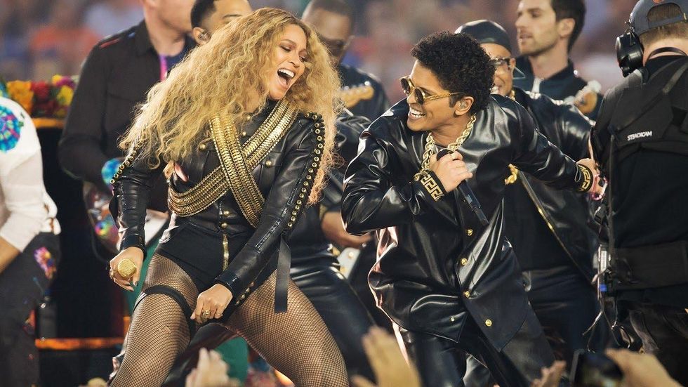 Beyonce's Super Bowl performance: Why was it so significant? - BBC