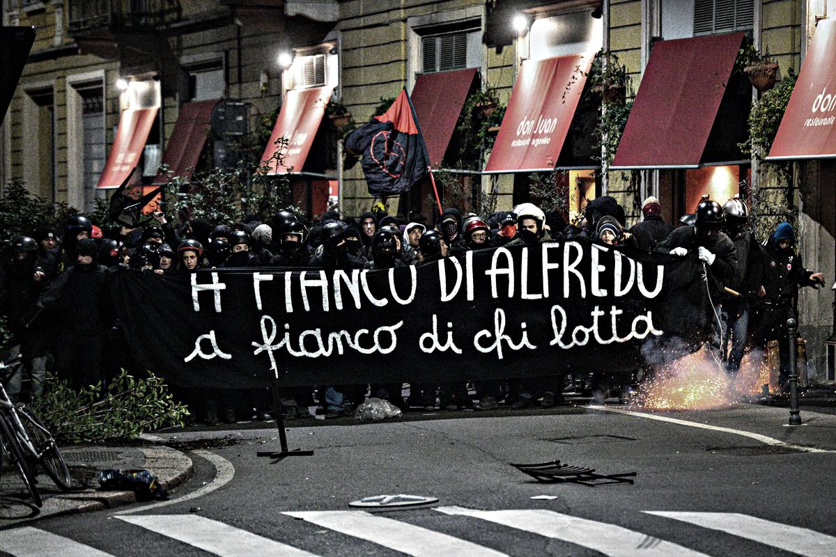 La chiamata alle armi dei terroristi: «Pronti a uccidere tre manager»