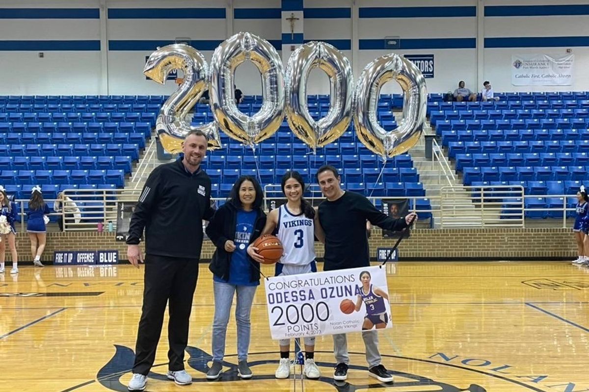2000s Club: Nolan Catholic's Odessa Ozuna soars
