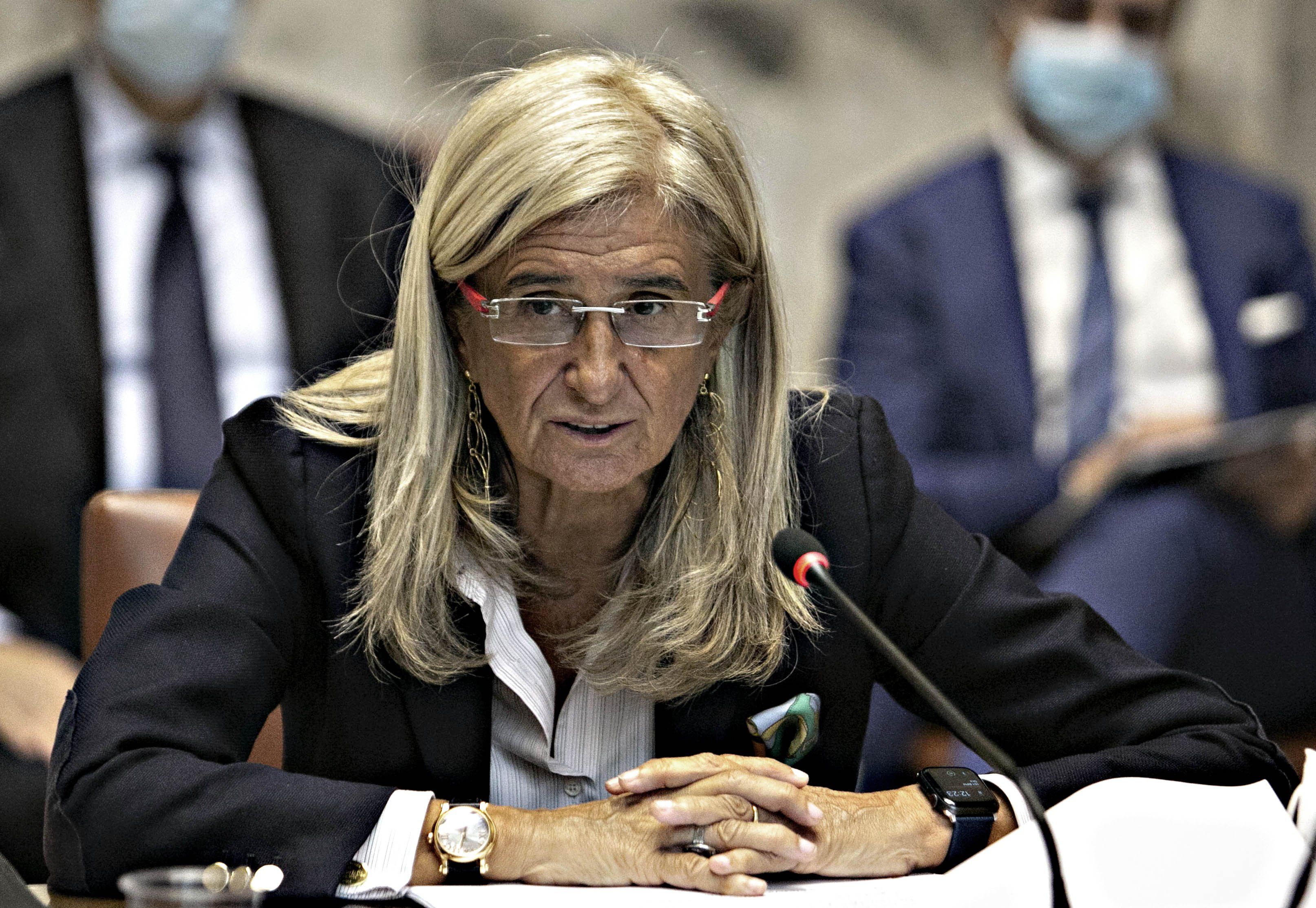 Tratta con lo Stato e intanto la Morselli paga per cancellare le notizie sui debiti