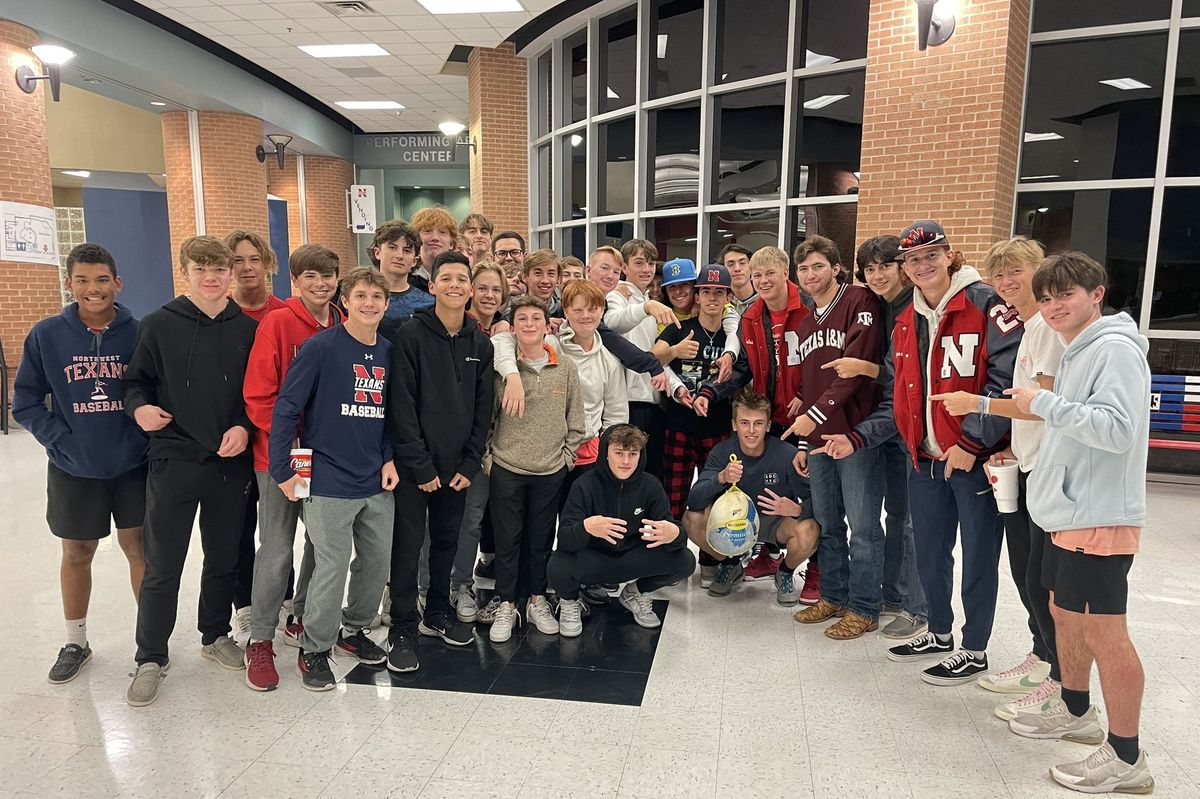 Ready to Roll: Northwest Texans Baseball