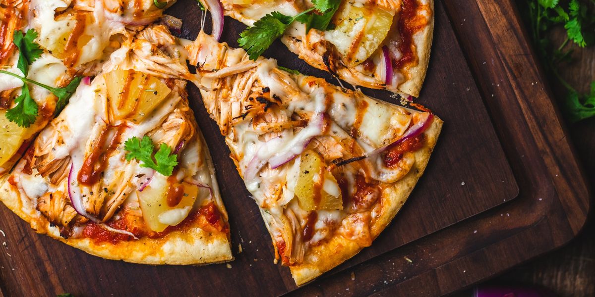 Hawaiian chicken smoked pizza