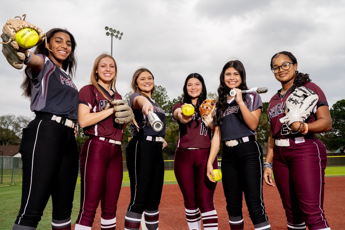 THE WIND UP: VYPE Softball Rankings, No. 4 Pearland Oilers