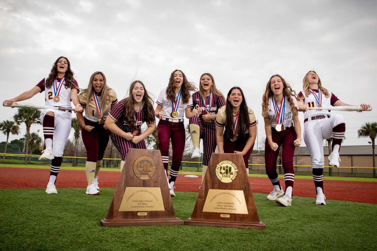 THE WIND UP: VYPE Softball Rankings, No. 2 Deer Park Deer