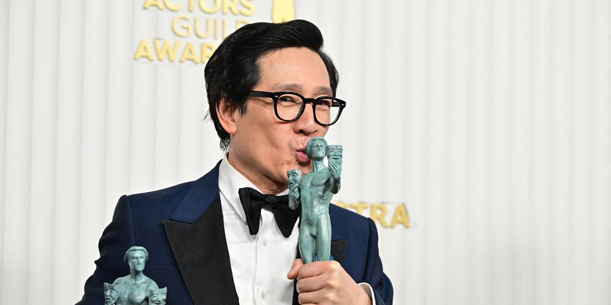 Ke Huy Quan Makes History at the SAG Awards
