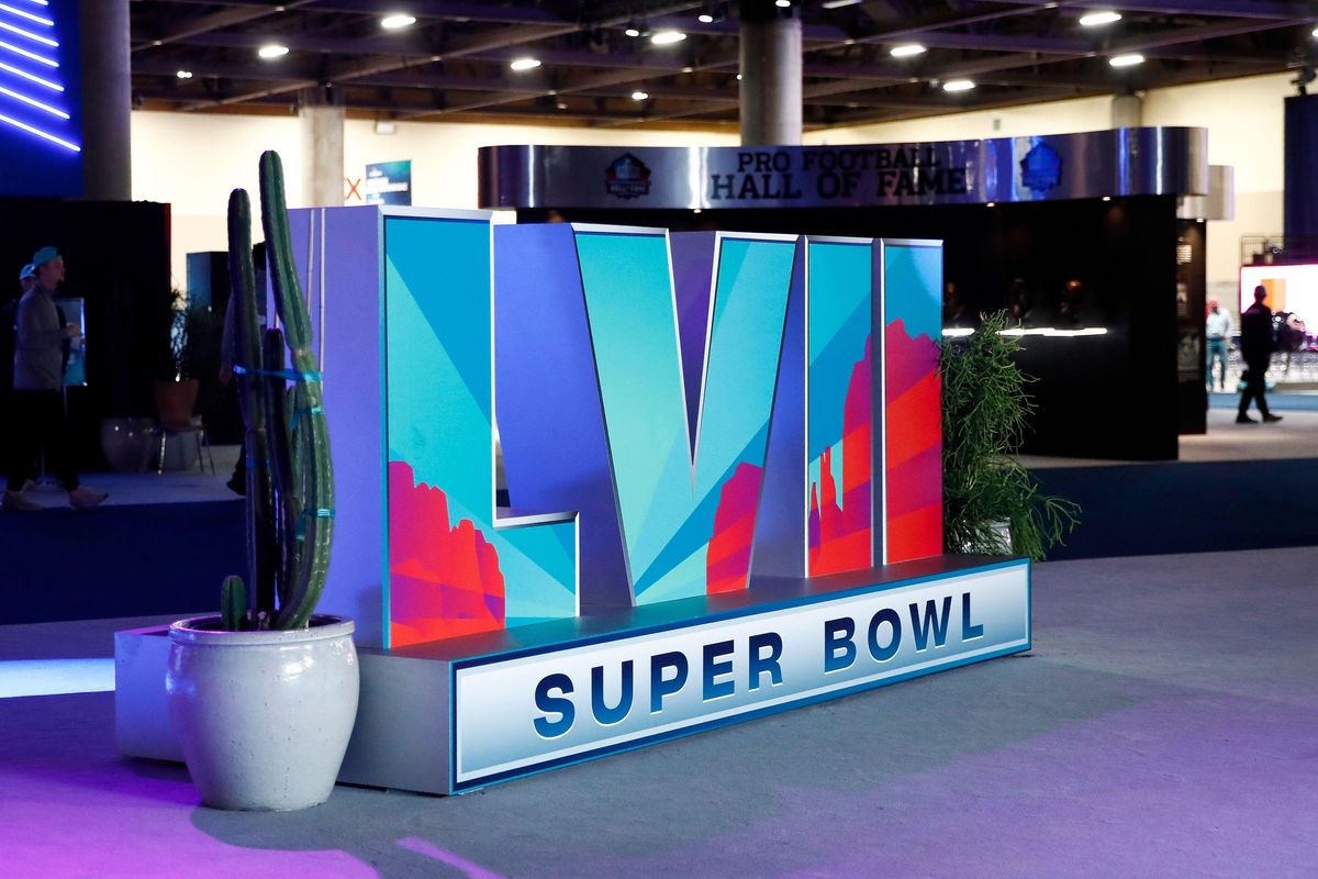 How To Throw The Best Super Bowl Party