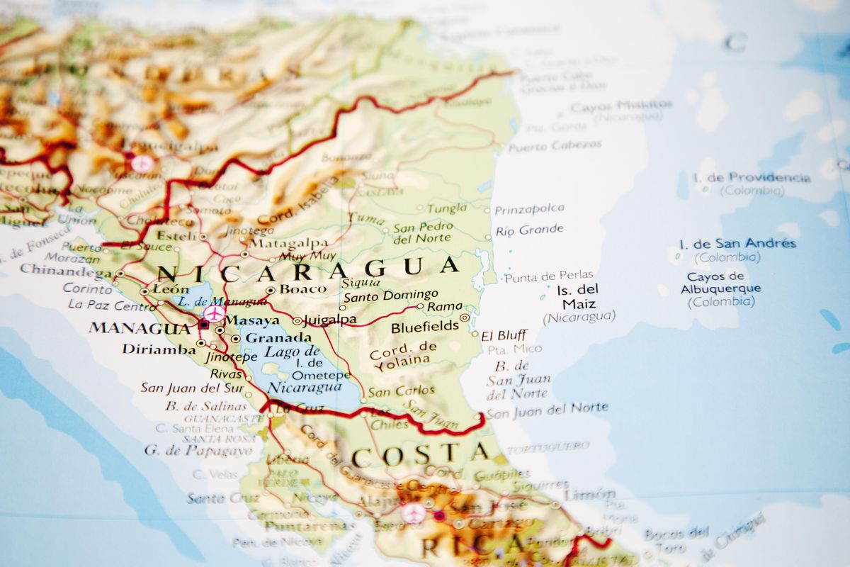 Cristo si è fermato in Nicaragua. Il silenzio sui preti messi ai ceppi