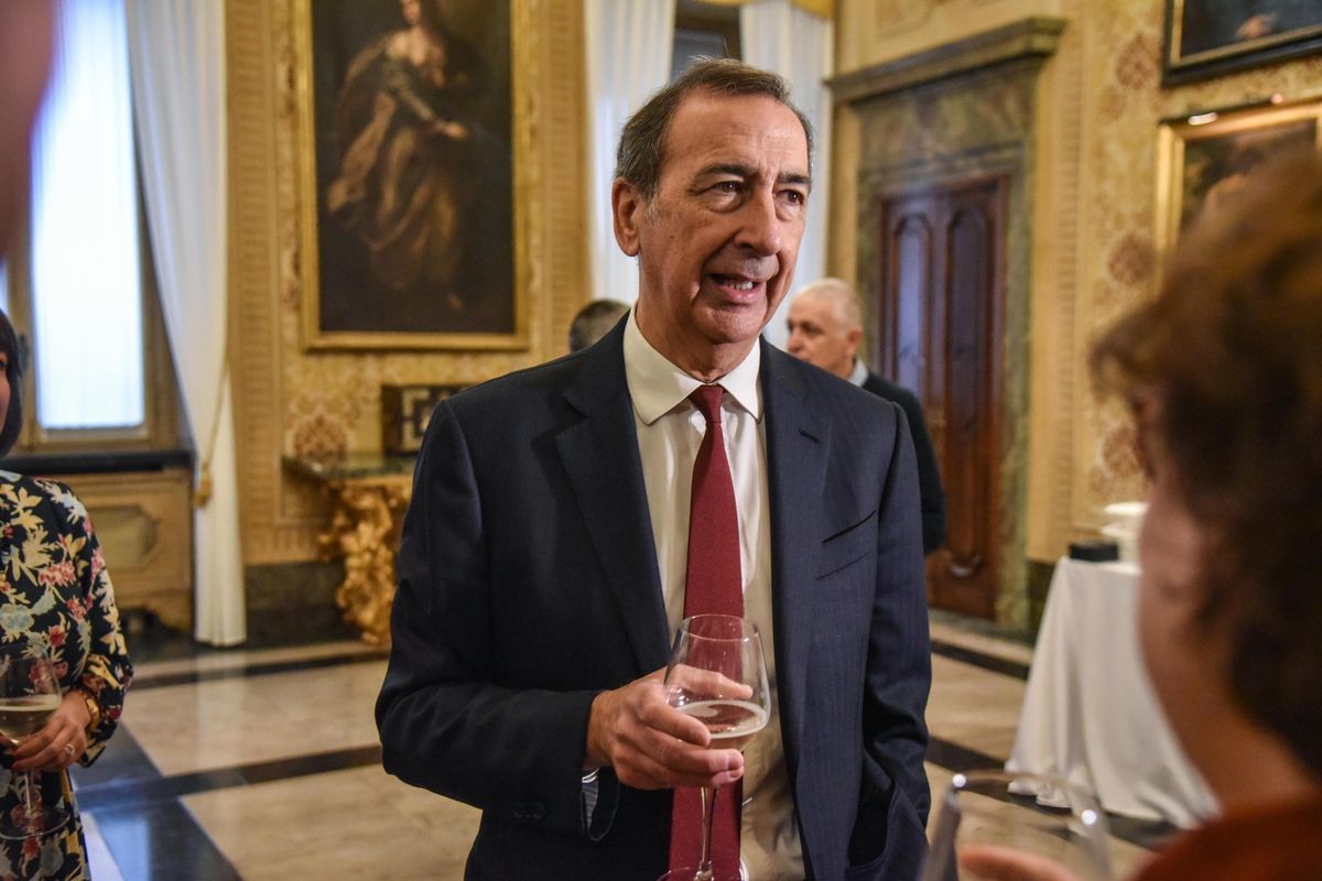 Sala pensa alle file no gender ai seggi e bussa al governo per sanare i buchi