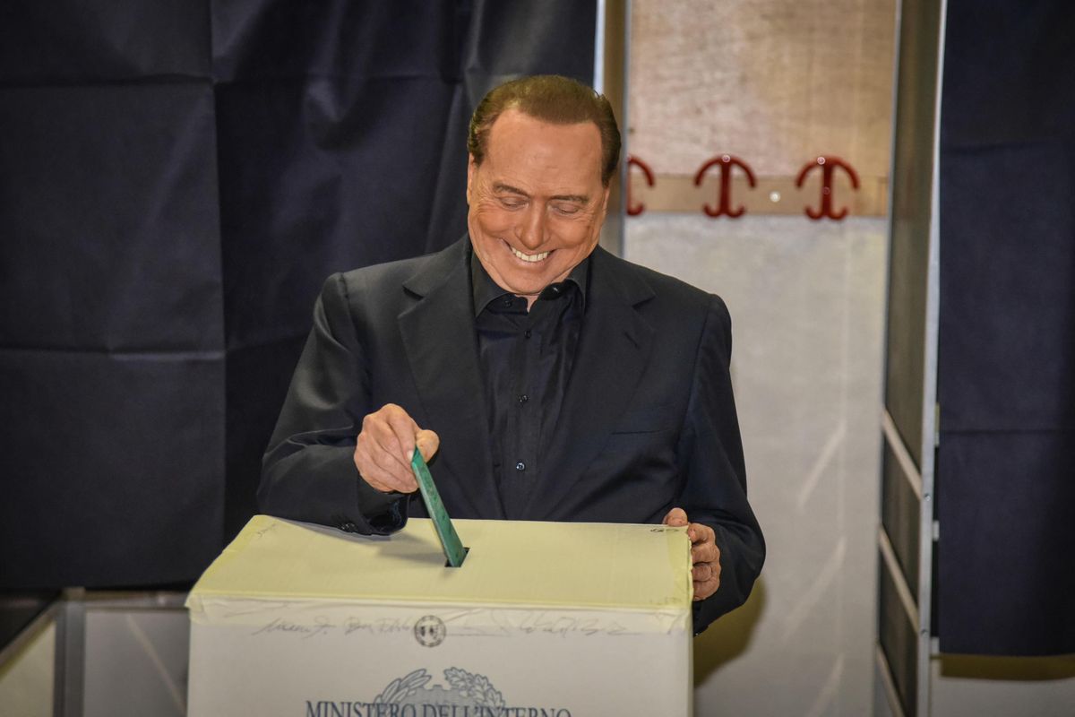 Berlusconi: «Zelensky attaccò il Donbass Io non ci avrei parlato»