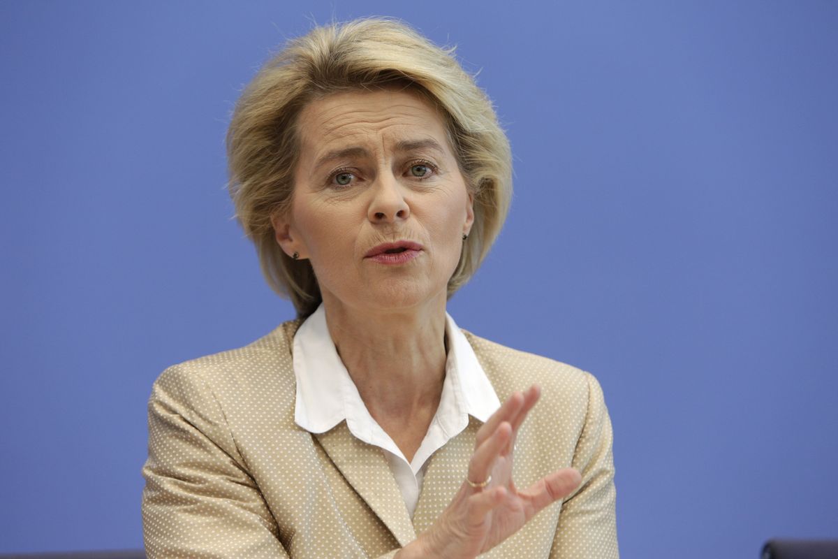 Vaccini, il «New York Times» denuncia la von der Leyen