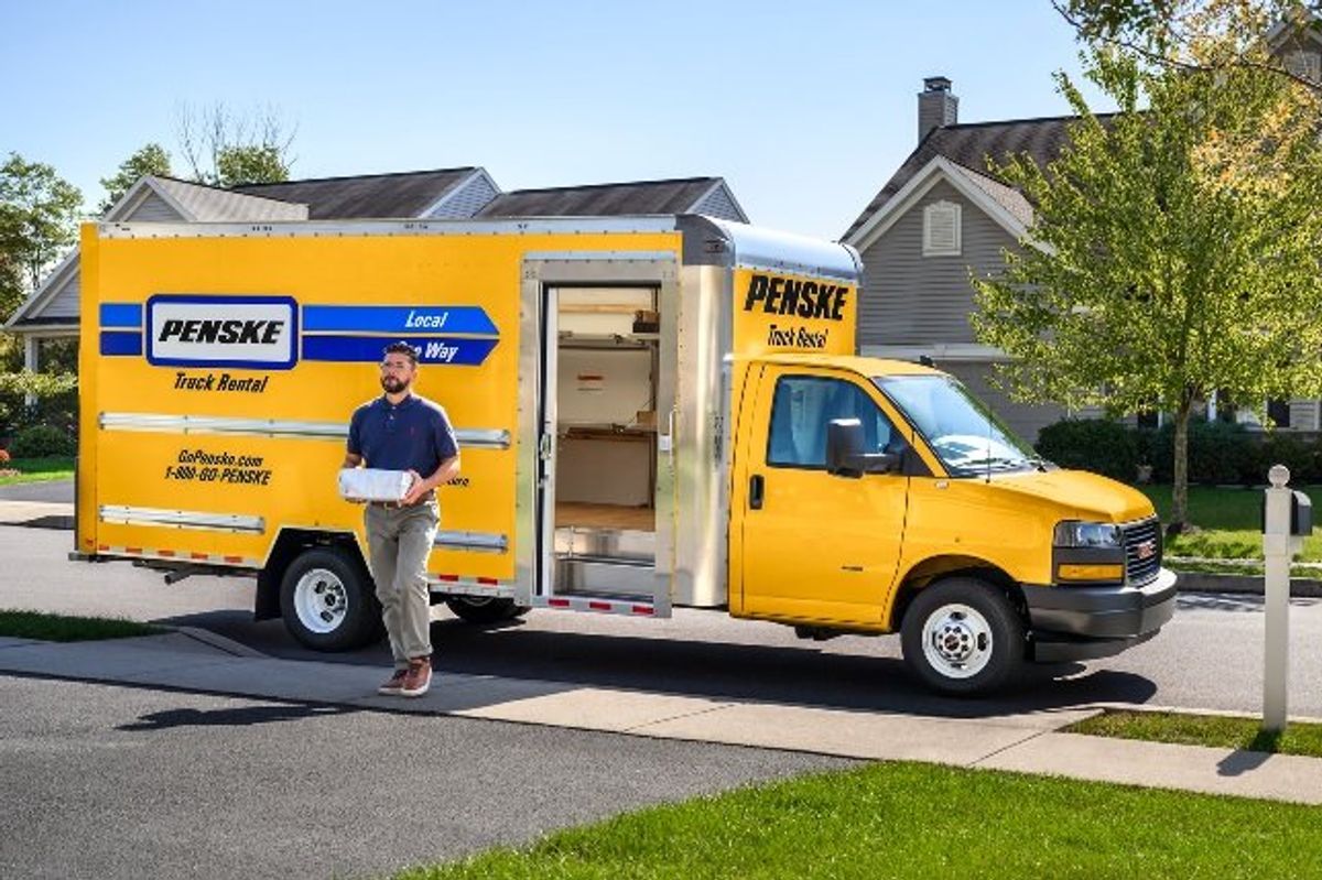 Penske Offers New Rental Vehicles with Shelves