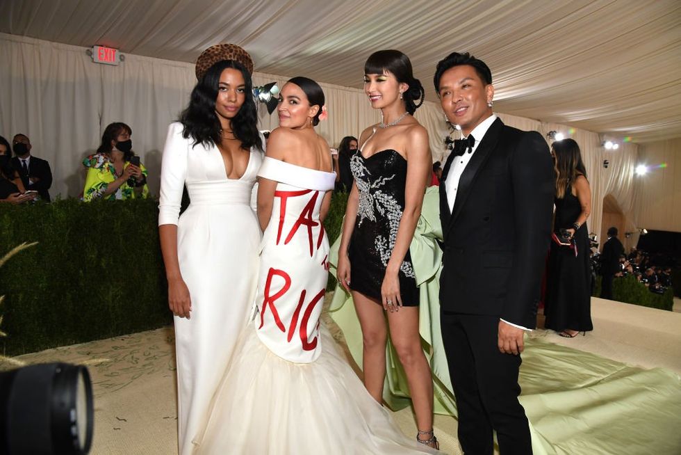 AOC likely violated federal law by receiving ‘impermissible gifts’ for Met Gala appearance, House ethics office says