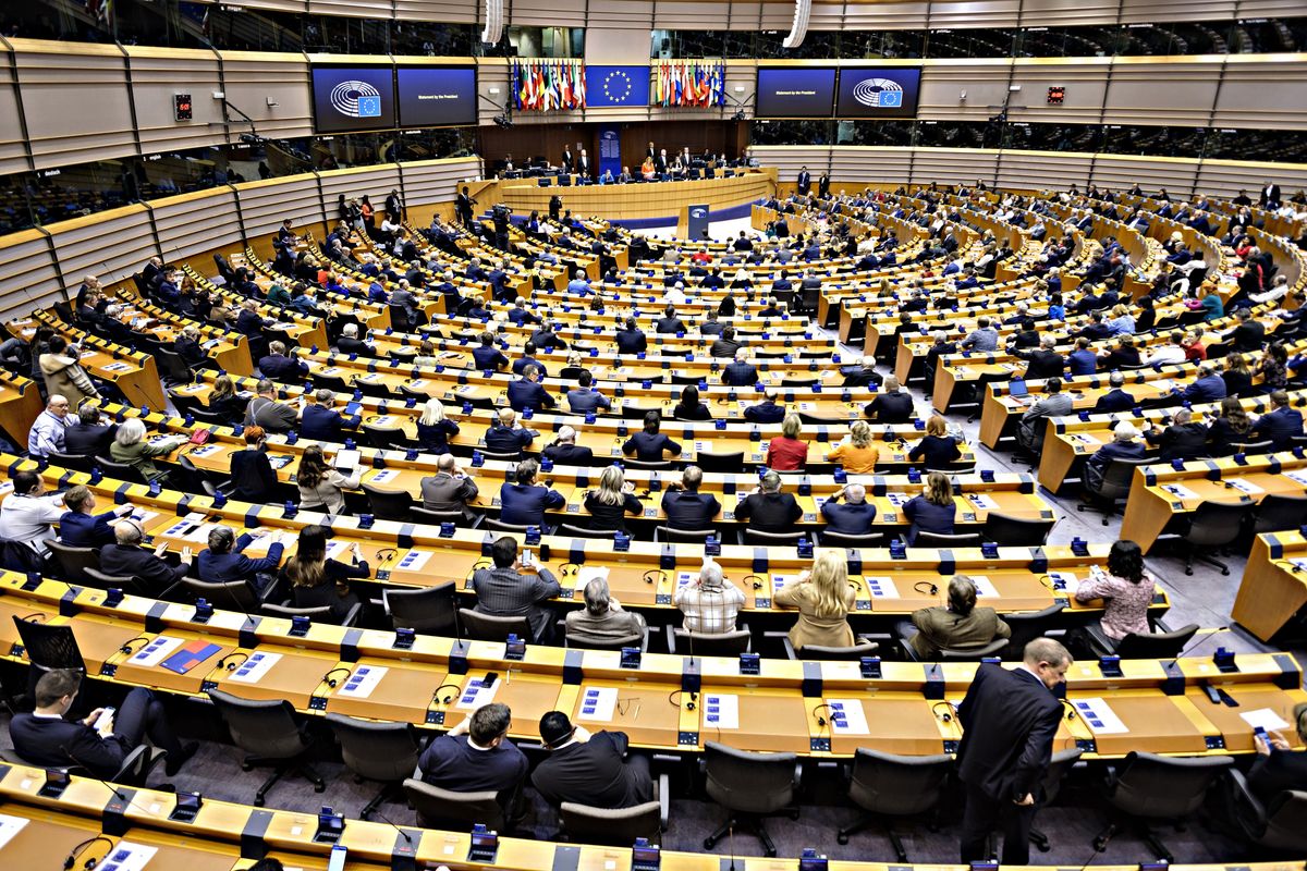 Il voto sull’auto verde verso un nuovo rinvio