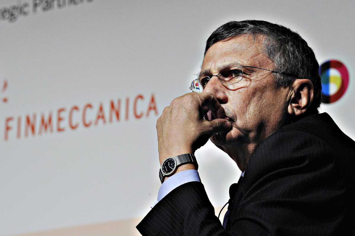 Archiviati elicotteri e marò, Italia e India lavorano a una partnership strategica