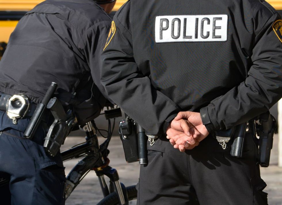 ‘Huge sections’ of Texas city left ‘unpoliced’ after contract dispute pushes 40 officers to file for retirement in 1 week ‘Huge sections’ of Texas city left ‘unpoliced’ after contract dispute pushes 40 officers to file for retirement in 1 week