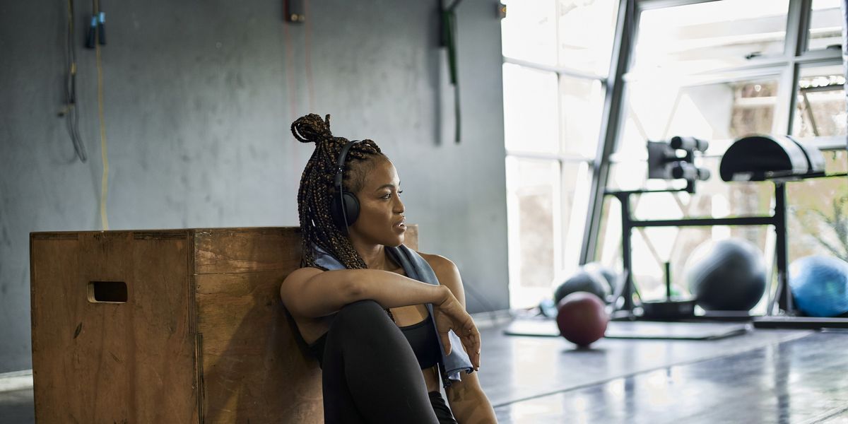 Gym Anxiety: How To Overcome Your Fears & Tap Into Your Inner Fitness Baddie