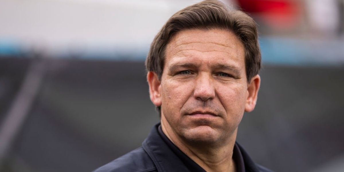DeSantis calls the Florida Democratic Party “a dead, rotting carcass on the side of the road,” details accomplishments in his “model for the country.” DeSantis calls the Florida Democratic Party “a dead, rotting carcass on the side of the road,” details accomplishments in his “model for the country.”