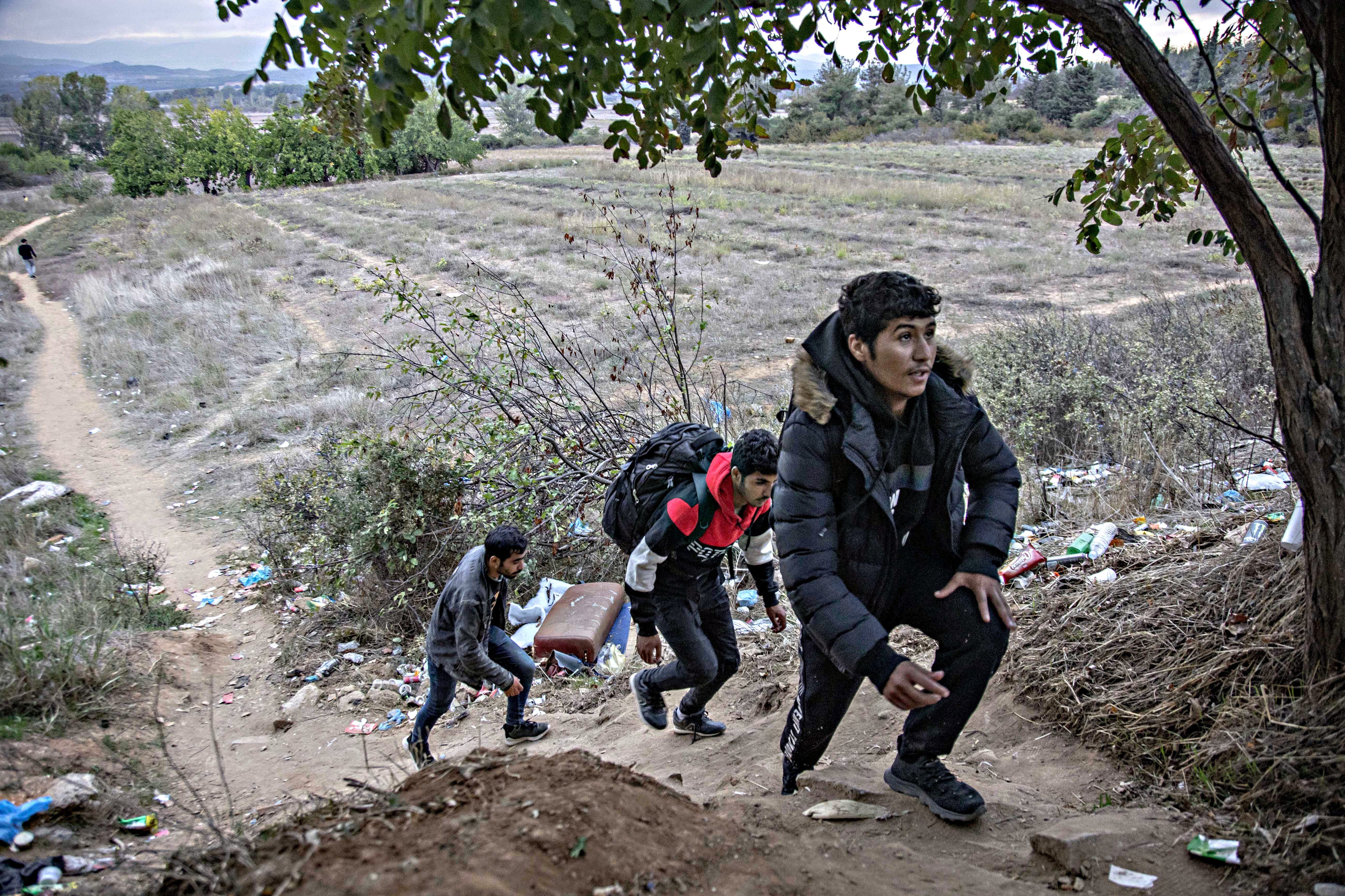 L’allarme migranti si sposta a Est. Porte aperte da Turchia e Balcani