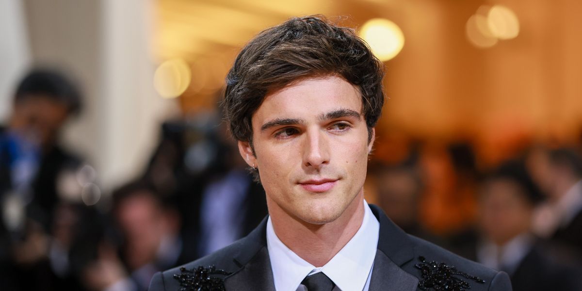 The Internet Reacts to Jacob Elordi's Sexy Scenes With Diego Calva