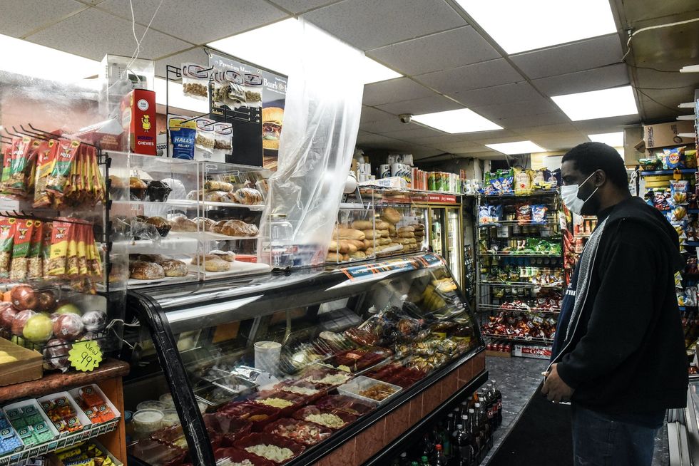 NYPD tells bodega owners to refuse service unless customers take off their masks to combat massive crime spree NYPD tells bodega owners to refuse service unless customers take off their masks to combat massive crime spree