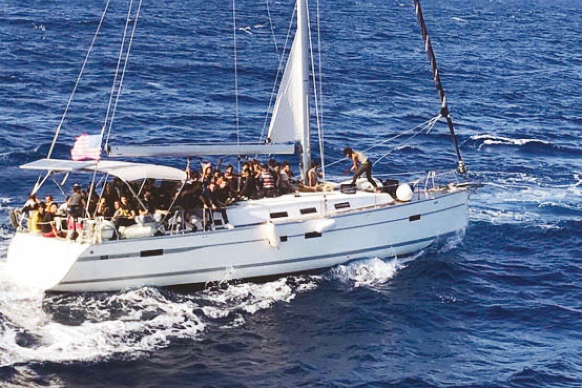 Nuove armi per la lotta agli scafisti e accelerazione sui flussi regolari