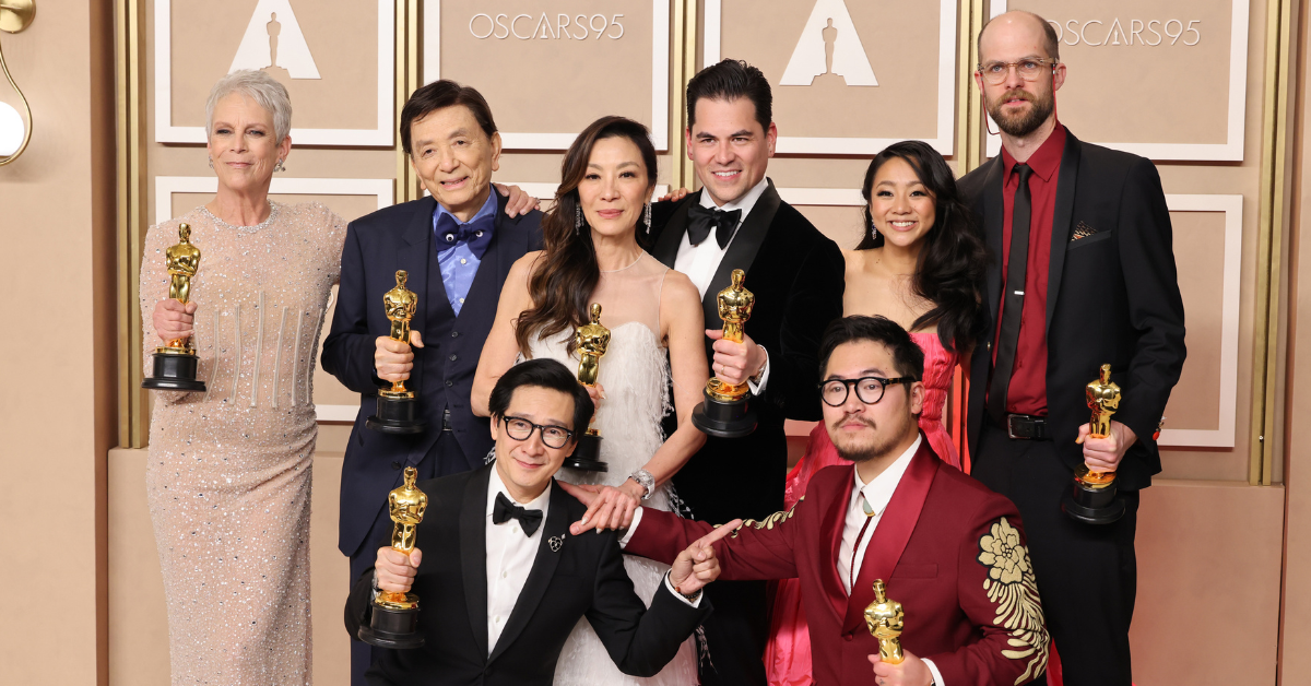 principal cast and creators of 'Everything Everywhere All At Once' with their Oscars
