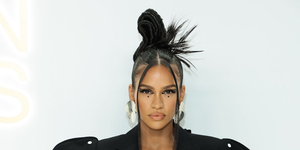 Cassie Credits Alkaline Shower Filters & ‘Minding Her Business’ For Youthful Skin