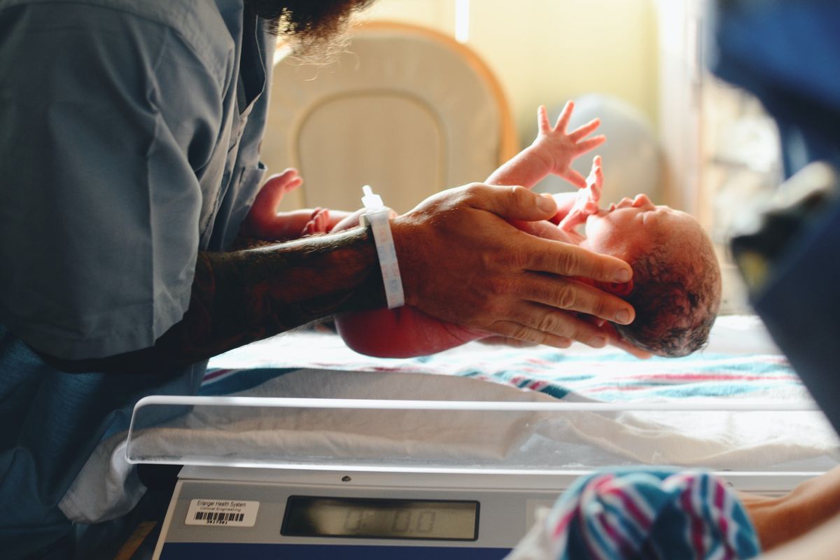 childbirth; maternal mortality; motherhood; tiktok; newborn