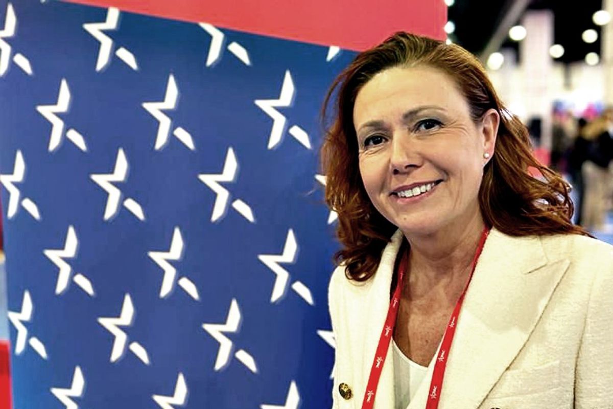 «Difendere la libertà di opinione contro ogni forma di censura»