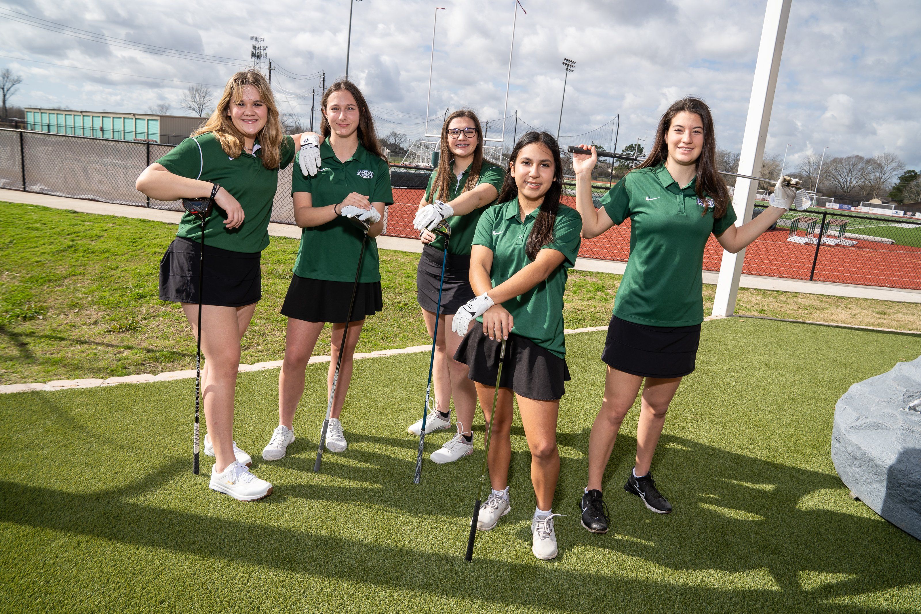 HEADS UP: LSA Golf wins tourney to continue strong start