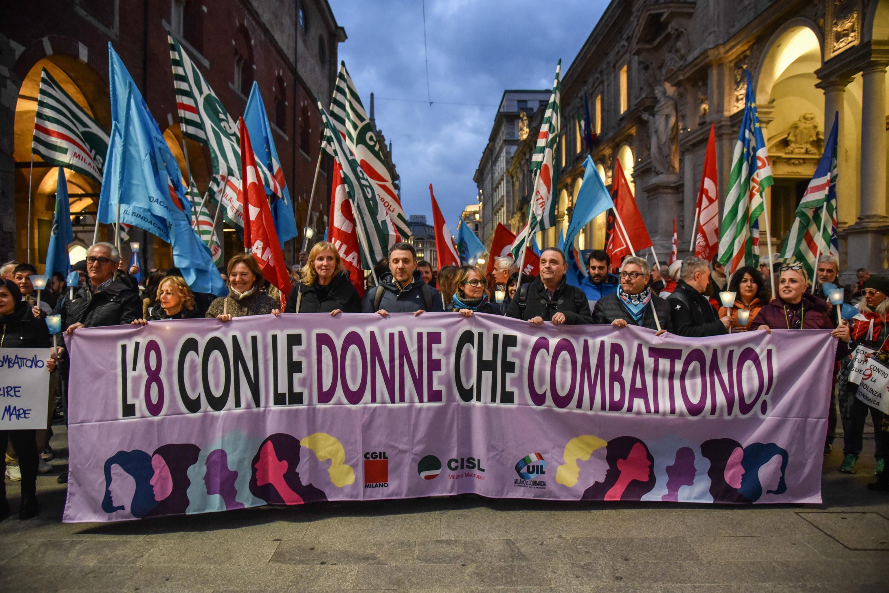 Finitela con la balla dell’uomo tonto. Alla donna serve il cervello maschile