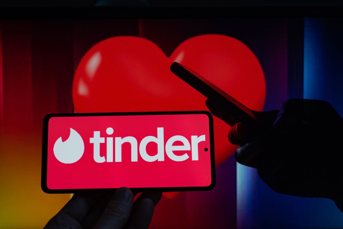 Ci mancava il «Tinder» per l’utero in affitto