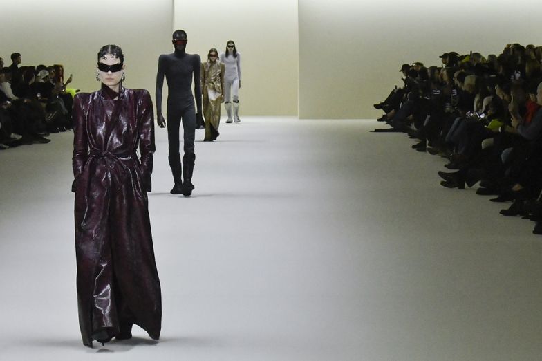 First look at Balenciaga Haute Couture FW 21 show