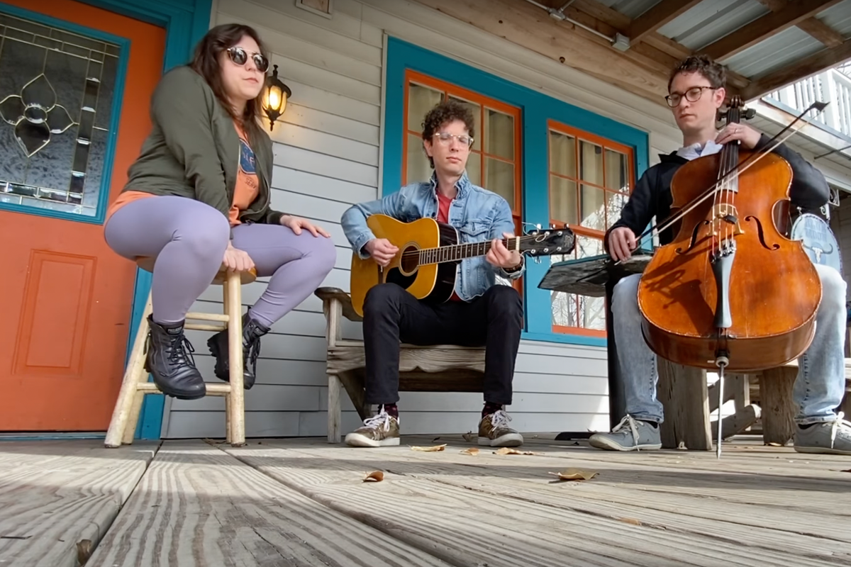 Premiere: Sweet Crude Reaches Their "Ultimatum"