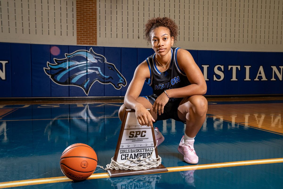 VYPE HOU Private School Girls Basketball Player of the Year Fan Poll Presented By Sun And Ski Sports