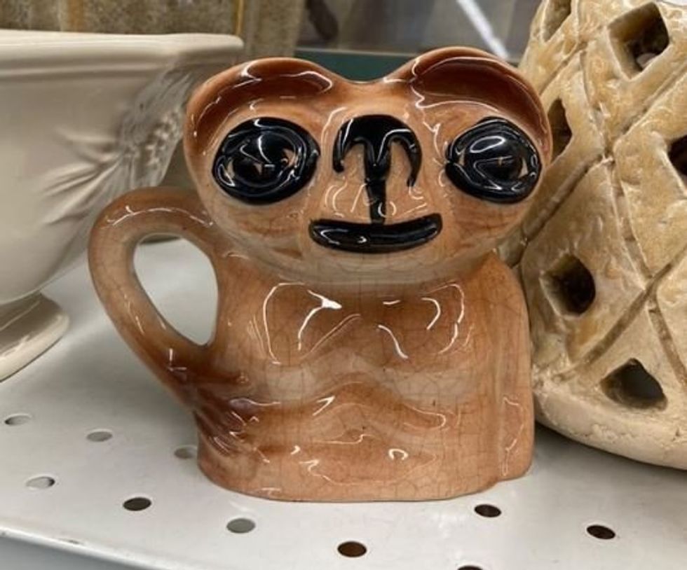 thrift store art, bad art, et