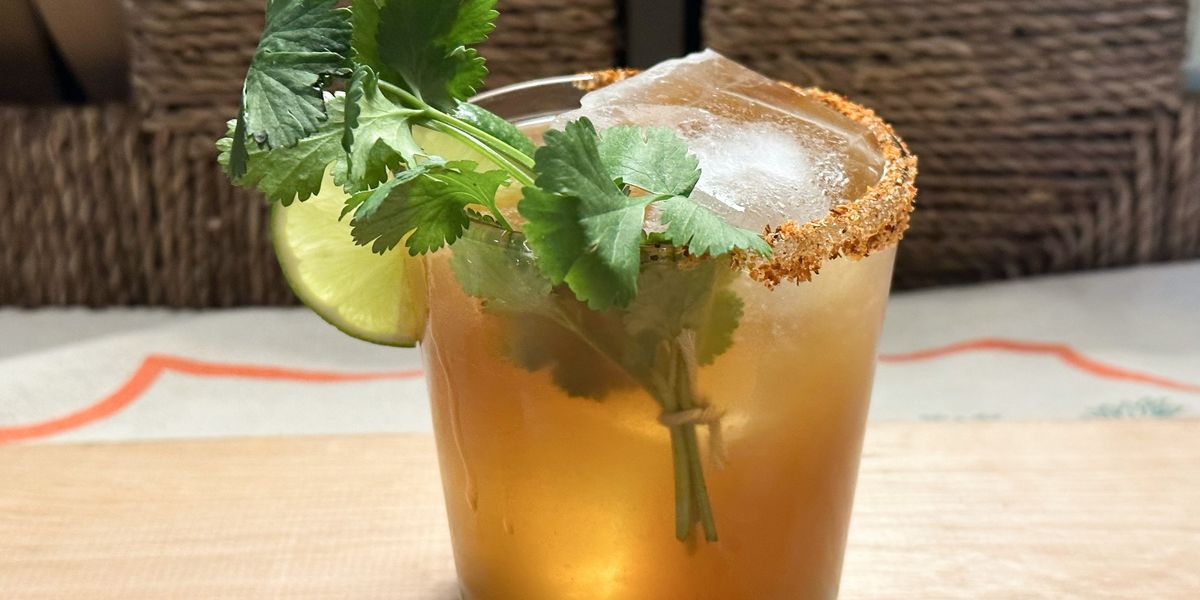 Welcome to Wonkette Happy Hour, With This Week's Cocktail, The Hell To Pay! - Vimarsana News