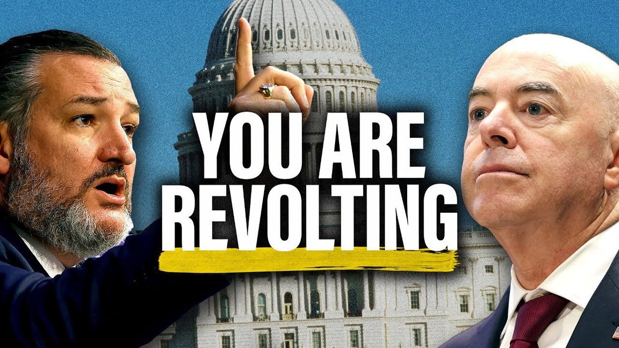 Biden letting illegal immigrants SCHEDULE crossing the border