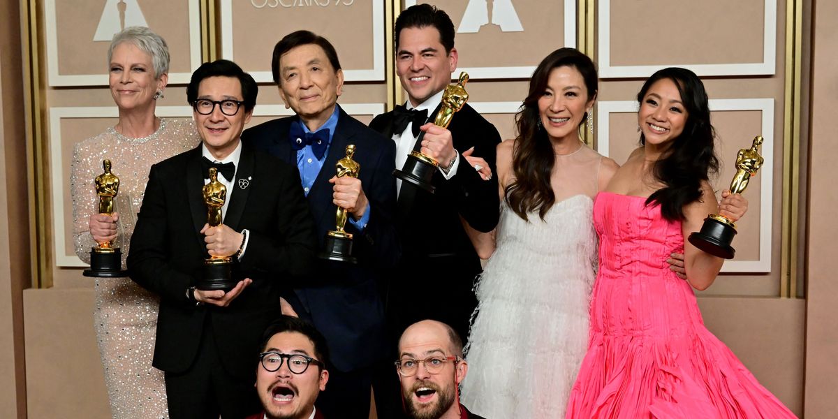 Report Finds Streaming Did Better Than Theaters in Diversity - PAPER